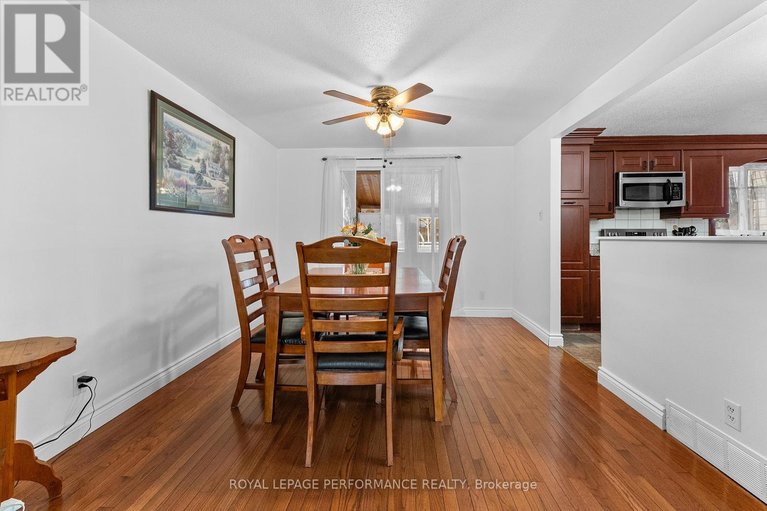 29688001/420-hatfield-crescent/bilberry-creekqueenswood-heights/ottawa/ontario/K1E1M8_10