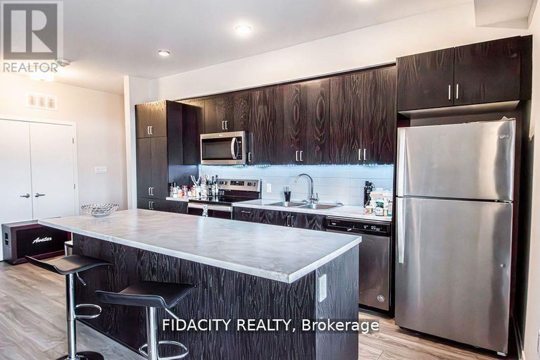 29296506/h-225-citiplace-drive/merivale-industrial-parkcitiplace/ottawa/ontario/K2E0A8_10