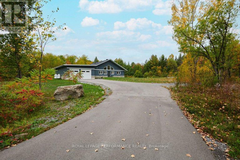 29186796/1797-march-road/carp/ottawa/ontario/K0A1L0_2