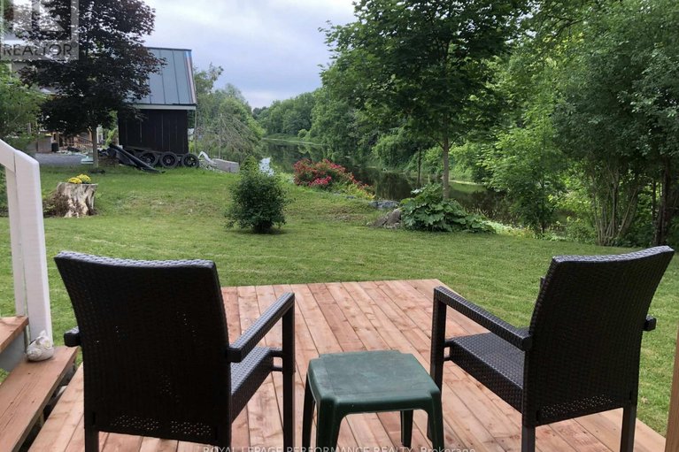 29502895/19683-william-street/south-glengarry-charlottenburgh-twp/south-glengarry/ontario/K0C2J0_35