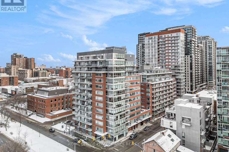 28302744/180-york-street/lower-townbyward-market/ottawa/ontario/K1N1J6_17