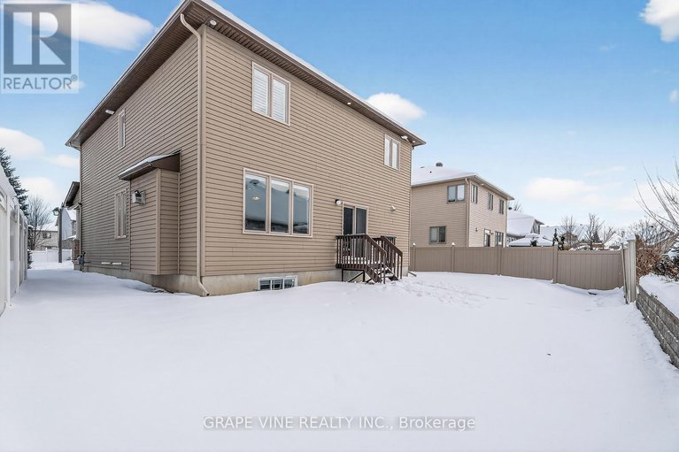 29232916/422-mercury-street/town-of-rockland/clarence-rockland/ontario/K4K0G8_24