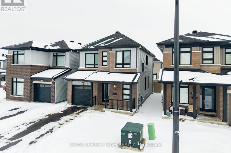 29514785/223-turnbuckle-crescent/half-moon-bay/ottawa/ontario/K2J7B7_2