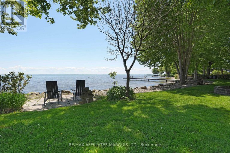 29435969/20562-old-montreal-road/lancaster/south-glengarry/ontario/K0C2C0_5