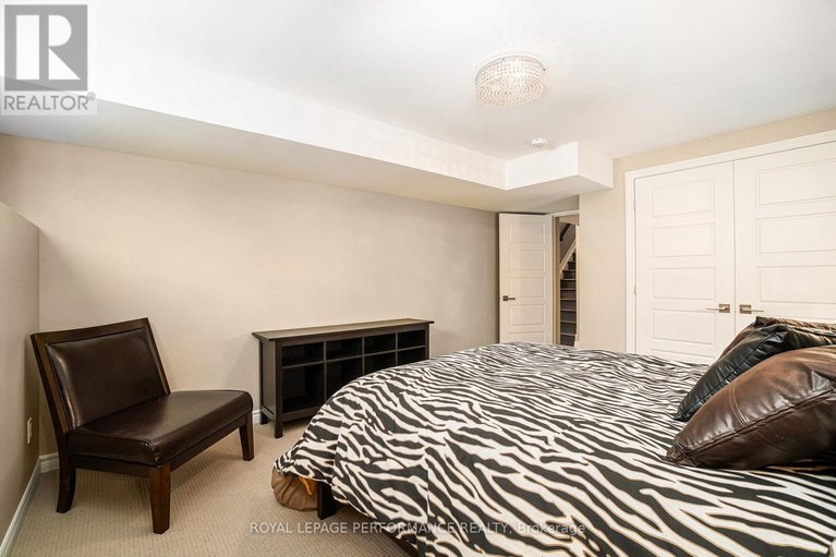28336661/82-kayenta-street/remainder-of-stittsville-area/ottawa/ontario/K2S2K7_33