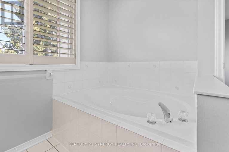 28632312/62-stonebriar-drive/centrepointe/ottawa/ontario/K2G5X9_36