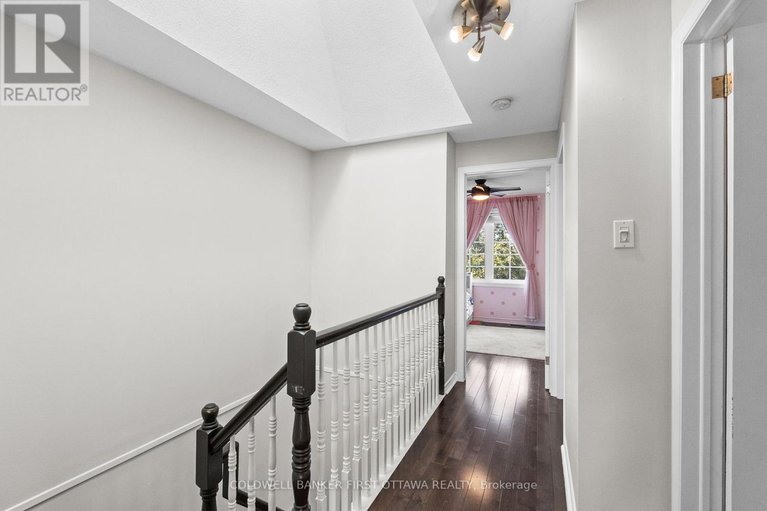 28994506/16-wrenwood-crescent/centrepointe/ottawa/ontario/K2G5V4_24