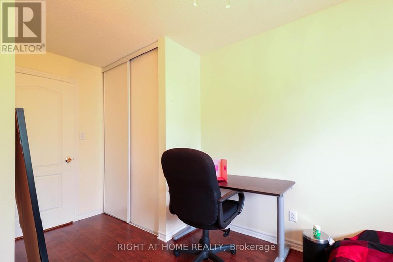 28367290/1901-hampstead-place/ellwood/ottawa/ontario/K1V1B3_15