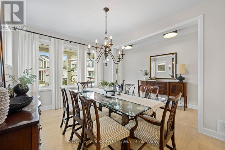 29113056/23-pacing-walk/goulbourn-twp-from-franktown-rdsouth-to-rideau/ottawa/ontario/K0A2Z0_5