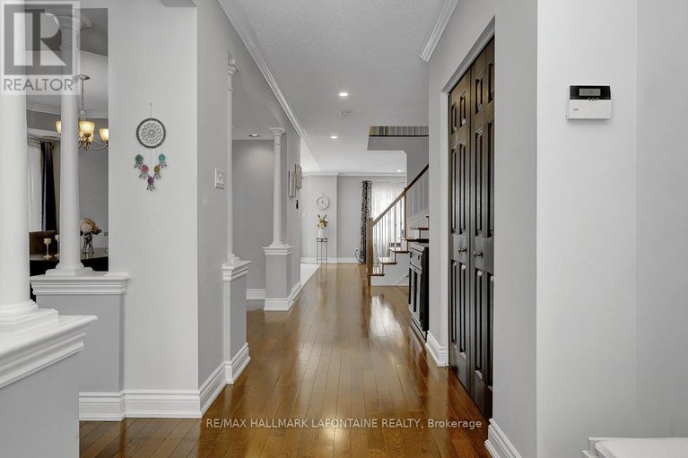 29357706/1721-jersey-street/fallingbrookgardenway-south/ottawa/ontario/K4A4Y6_3