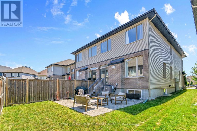 28635027/325-ardmore-street/riverside-southgloucester-glen/ottawa/ontario/K4M0E2_31