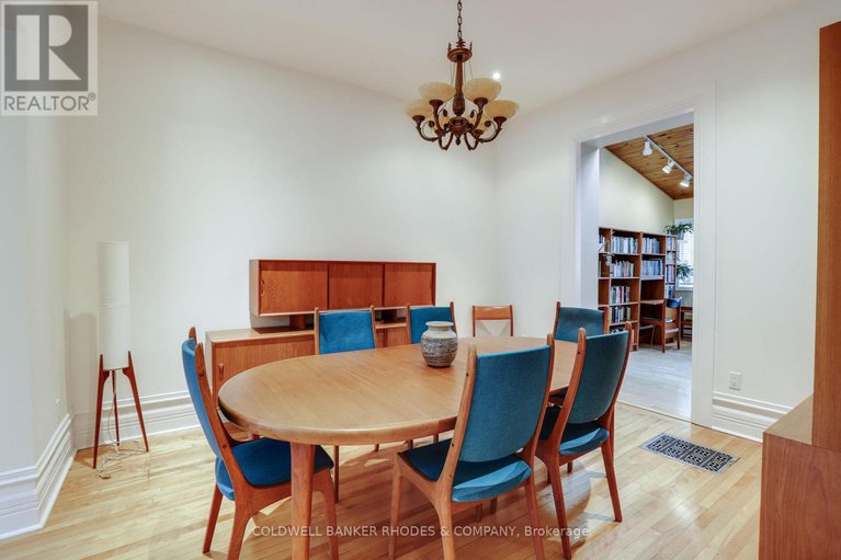 29073528/144-mcleod-street/ottawa-centregolden-triangle/ottawa/ontario/K2P0Z7_10