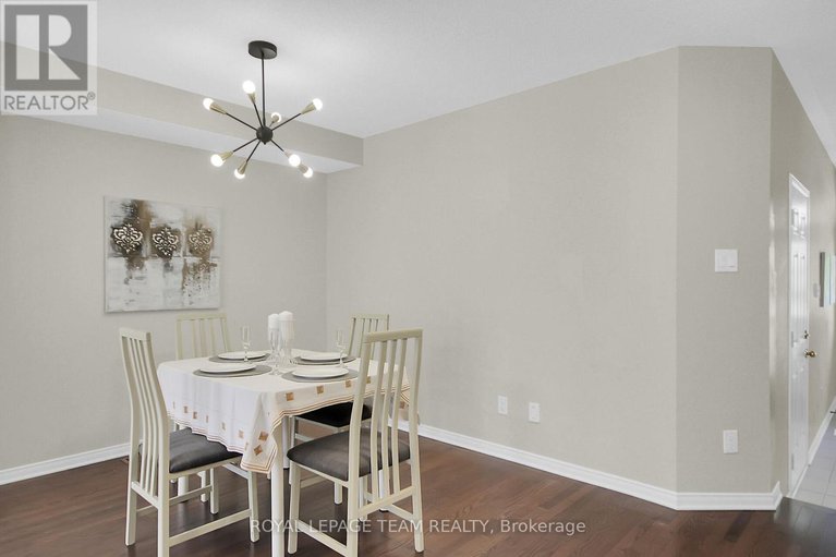 28857823/1464-carronbridge-circle/emerald-meadowstrailwest/ottawa/ontario/K2M0G6_9