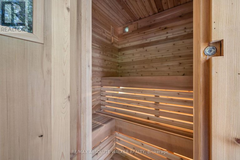 28513868/5-melva-avenue/blossom-parkkemp-parkfindlay-creek/ottawa/ontario/K1T3W9_42