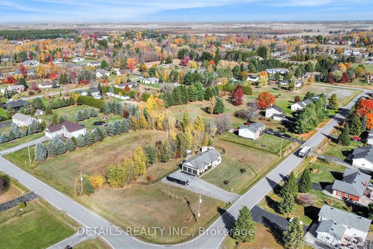 29073527/2043-paul-drive/clarencerockland-twp/clarence-rockland/ontario/K0A1E0_39