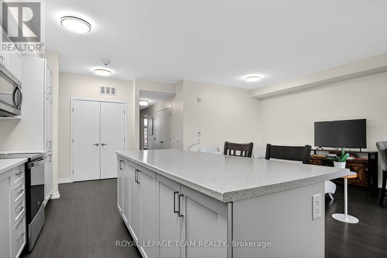 29131586/c-225-citiplace-drive/merivale-industrial-parkcitiplace/ottawa/ontario/K2E0C5_8