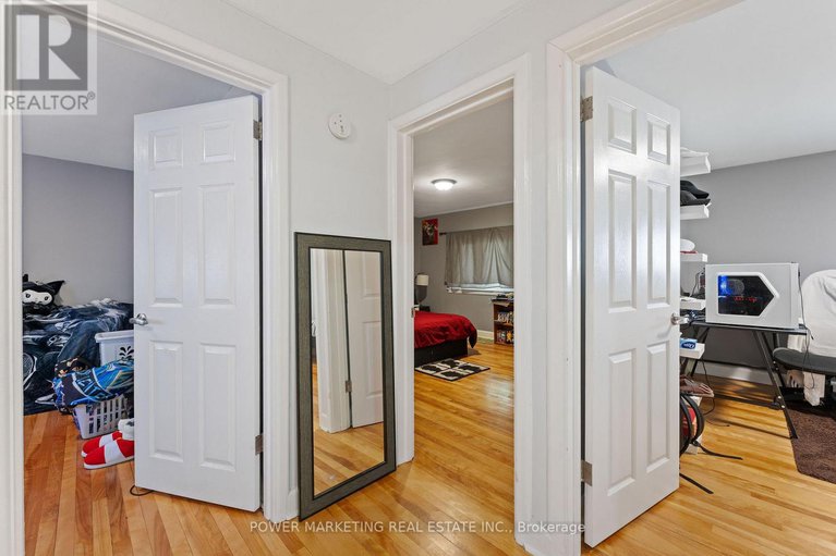 28297699/1244-prince-of-wales-drive/courtland-park/ottawa/ontario/K2C1M9_13