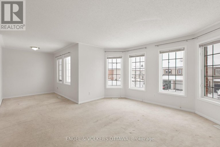 29194786/14-gatesbury-street/longfields/ottawa/ontario/K2J4X5_30