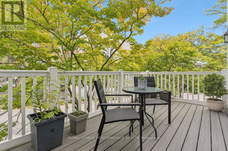 28847039/5-forsyth-lane/crystal-beach/ottawa/ontario/K2H9H1_26