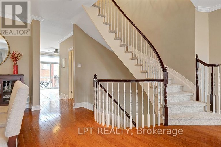 29614830/176-lanark-avenue/westboro-north/ottawa/ontario/K1Z1E5_8