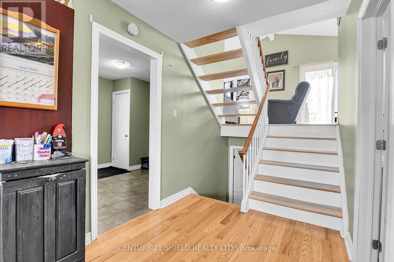 28929048/38-st-lawrence-street/ingleside/south-stormont/ontario/K0C1M0_5