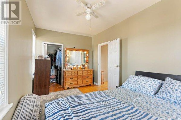 28953376/453-may-street/winchester/north-dundas/ontario/K0C2K0_19