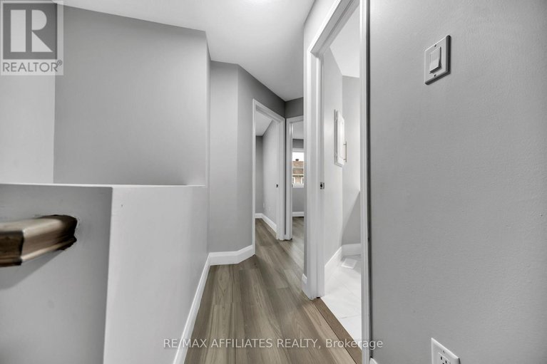 29042794/714-sanibel-private/westcliffe-estates/ottawa/ontario/K2H0A8_27