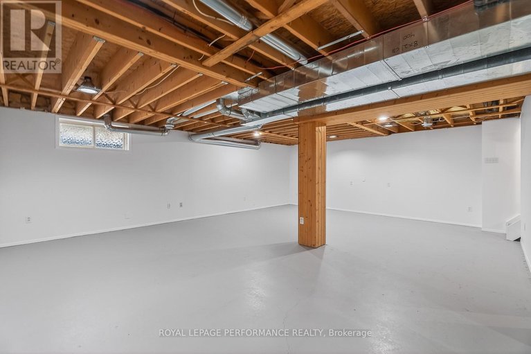 29153691/1032-lawrence-street/town-of-rockland/clarence-rockland/ontario/K4K1N1_26