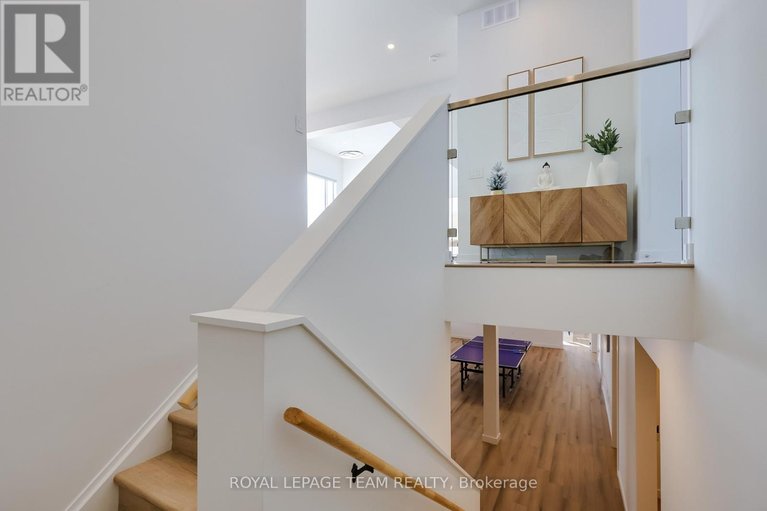 29491567/60-synergy-way/kanata-north-west/ottawa/ontario/K2W0K3_30