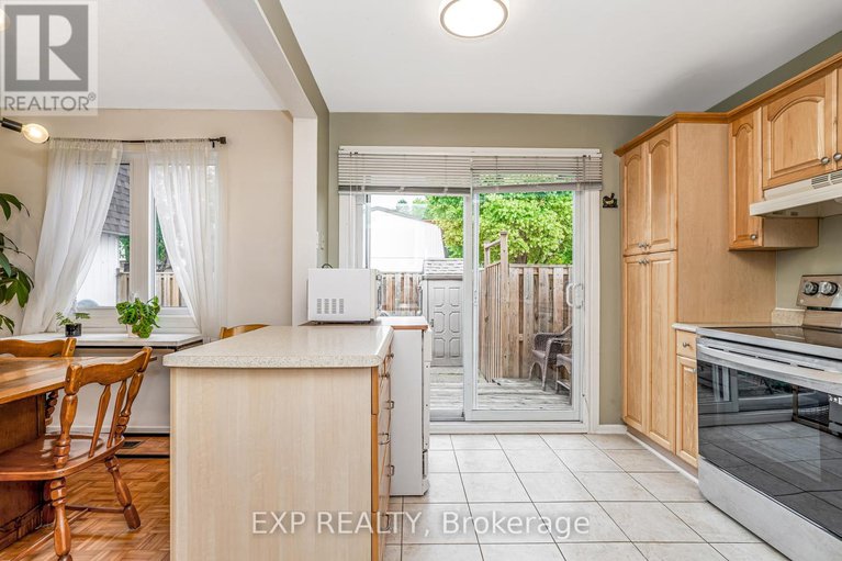 28513626/78-837-eastvale-drive/beaconwood/ottawa/ontario/K1J7T5_8