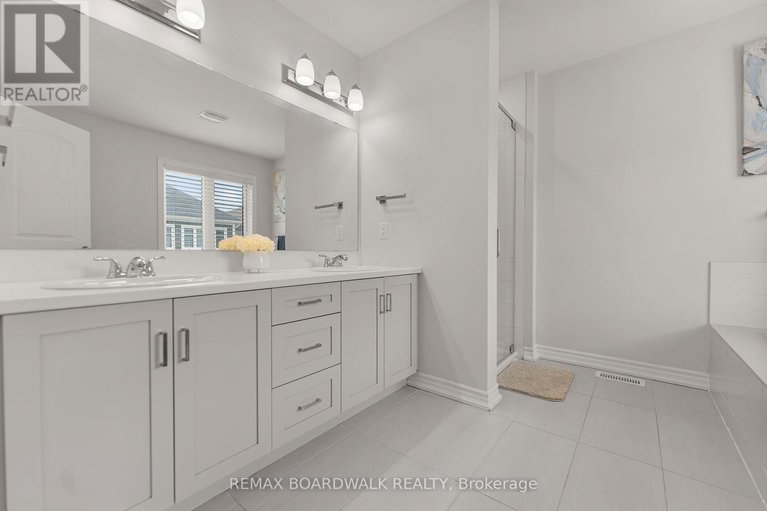 29594832/179-equitation-circle/goulbourn-twp-from-franktown-rdsouth-to-rideau/ottawa/ontario/K2V0H2_19