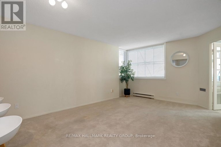 28717173/616-1025-grenon-avenue/fairfield-heights/ottawa/ontario/K2B8S5_3