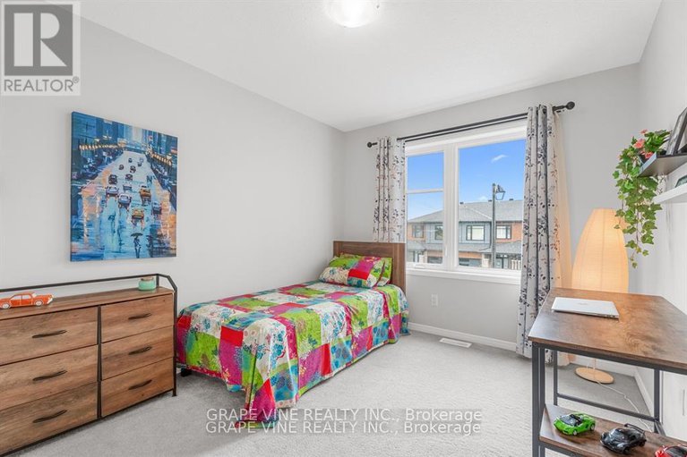 28496874/678-taliesin-crescent/remainder-of-stittsville-area/ottawa/ontario/K2S2W5_26