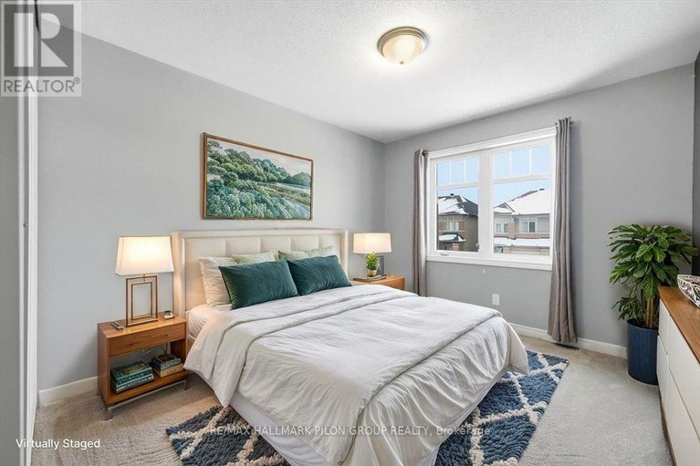 29233592/748-morningstar-way/mer-bleuebradley-estatesanderson-park/ottawa/ontario/K1W0G6_17