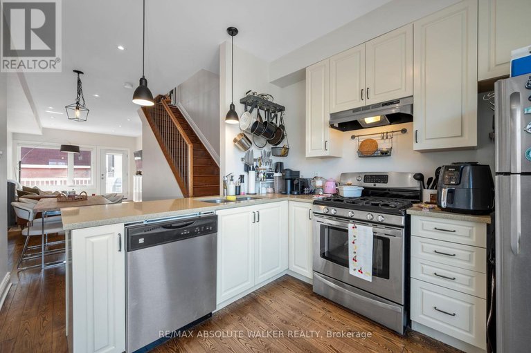 28266950/286-cambridge-street-n/west-centre-town/ottawa/ontario/K1R0B4_13