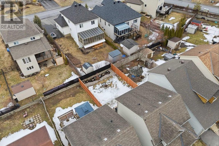 29550291/420-crystal-court/town-of-rockland/clarence-rockland/ontario/K4K0A1_32