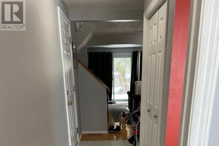 29385031/1191-grenoble-crescent/orleans-wood/ottawa/ontario/K1C2C5_2