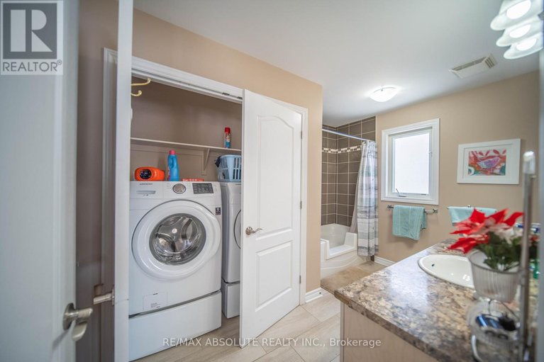 29419457/148-equinox-drive/embrun/russell/ontario/K0A1W1_19