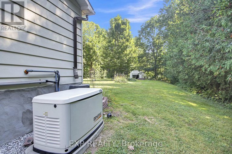 28769528/1083-eadie-road/village-of-russell/russell/ontario/K4R1E5_25