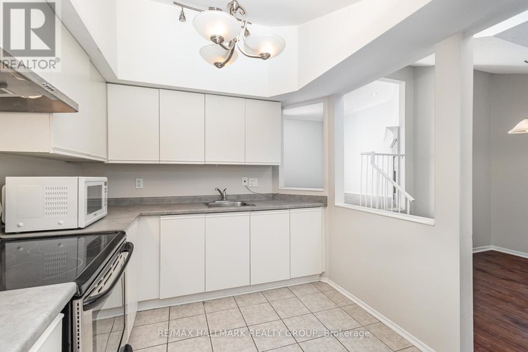 28992413/c-205-woodfield-drive/tanglewood/ottawa/ontario/K2G4P2_12