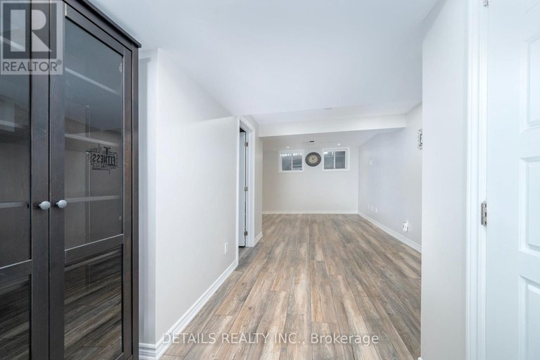 28572241/434-white-arctic-avenue/half-moon-bay/ottawa/ontario/K2J5Y9_19
