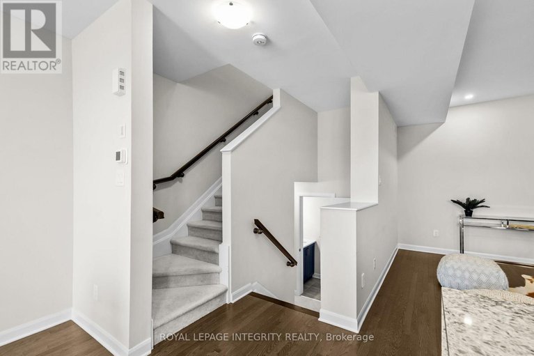 29648614/125-attwell-private/morgans-grantsouth-march/ottawa/ontario/K2K0P6_23