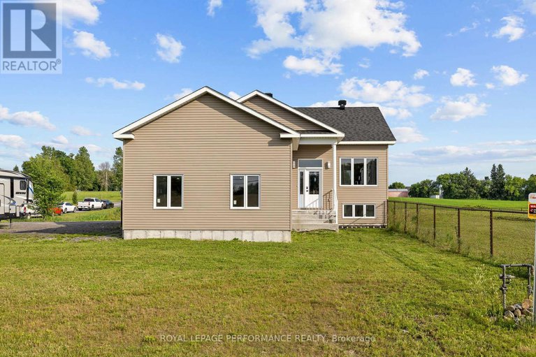 28602193/3348-bureau-road/north-glengarry-lochiel-twp/north-glengarry/ontario/K0C1A0_13