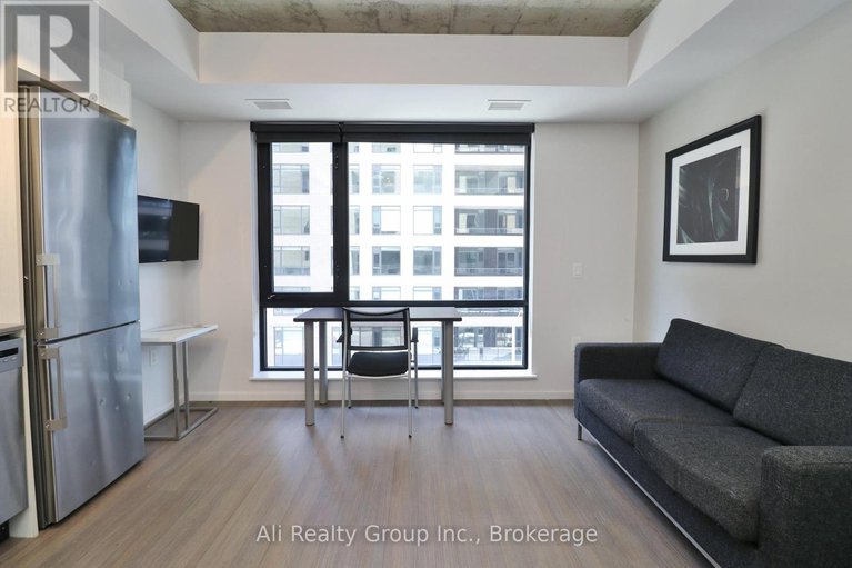 28928402/1618-105-champagne-avenue-s/west-centre-town/ottawa/ontario/K1S5E5_12