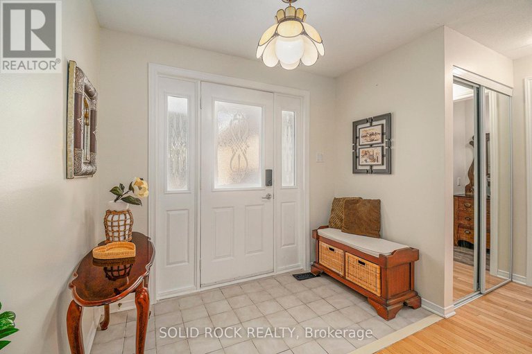 28813811/1674-sansonnet-street-s/chapel-hill/ottawa/ontario/K1C5Y6_9