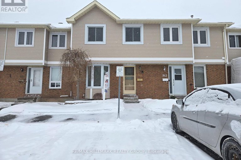 29217152/32-941-cookshire-crescent/fallingbrookridgemount/ottawa/ontario/K4A3K4_1