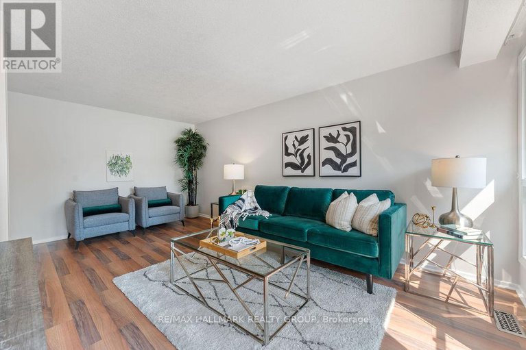 28624778/96-1921-stonehenge-crescent/pineview/ottawa/ontario/K1B4N7_18