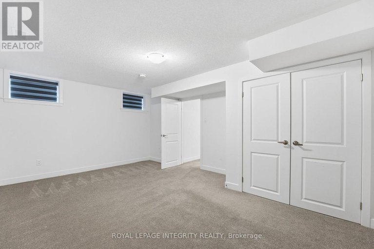 29145245/352-monticello-avenue/emerald-meadowstrailwest/ottawa/ontario/K2S2S5_29