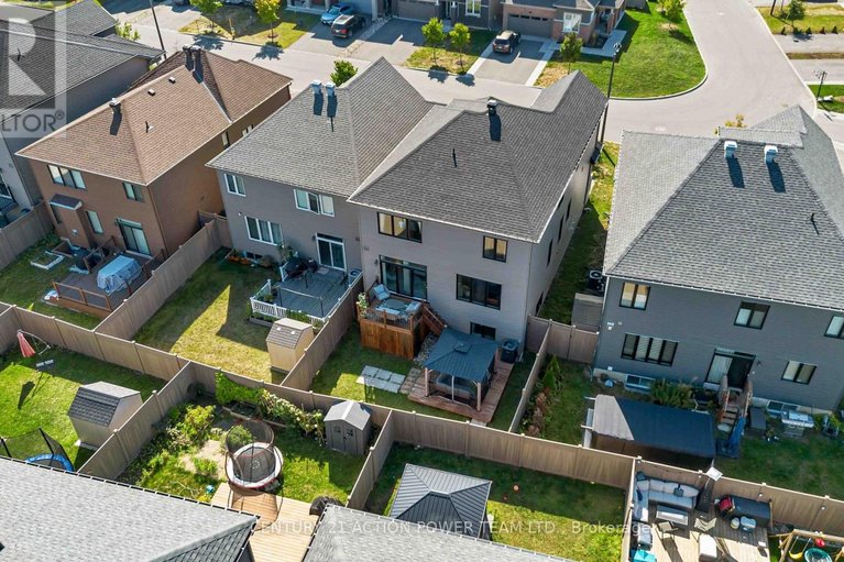 29512570/54-malachigan-crescent/avalon-west/ottawa/ontario/K4A1G6_48