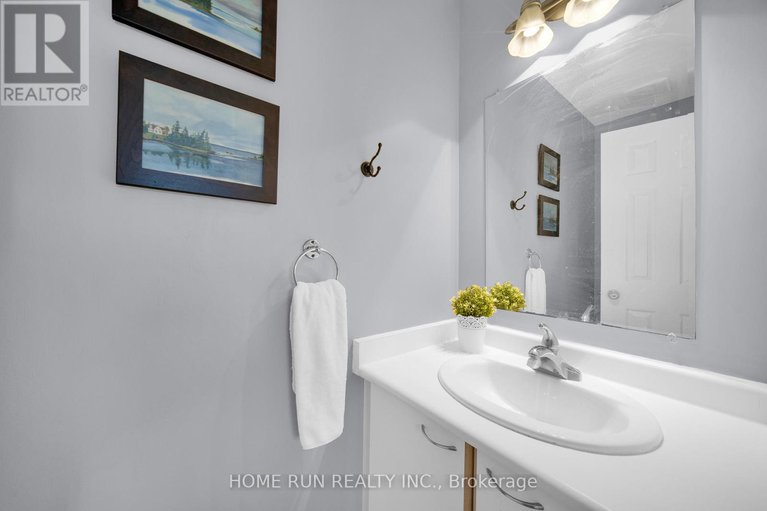 29130593/2-ipswich-terrace/morgans-grantsouth-march/ottawa/ontario/K2K2R5_31